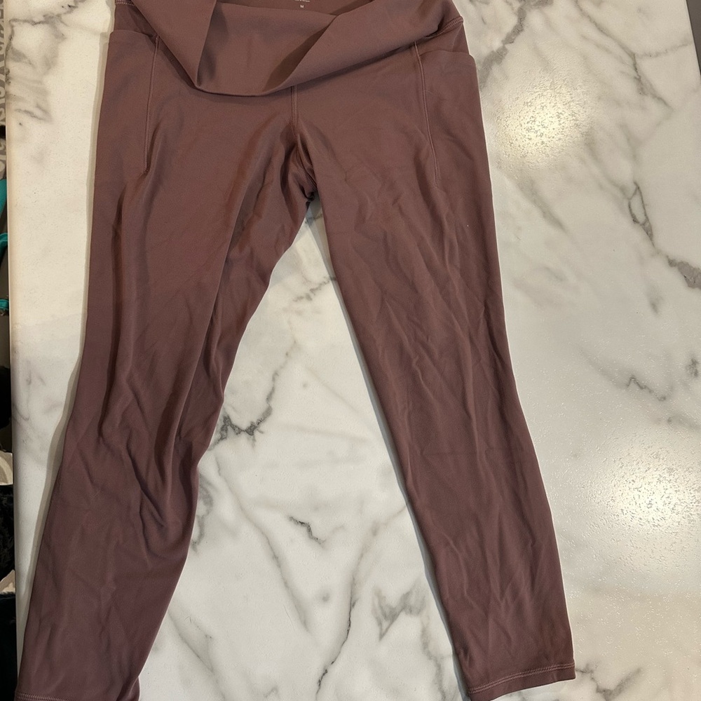 Athleta eggplant  7/8 Leggings
